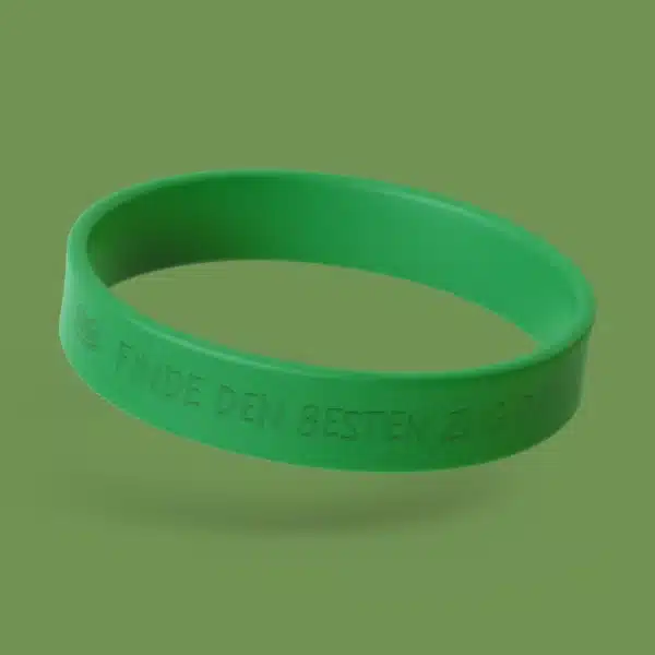 Grünes Silikonarmband mit dem Satz „Ich finde den besten Zug danach“
